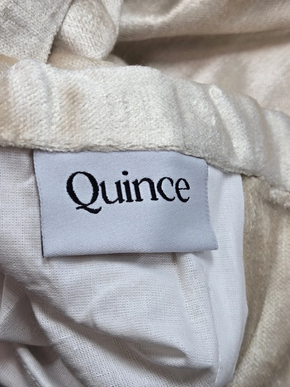 NWT QUINCE Set Of 2 48x96 Luster Velvet Curtains Champagne 8928 - Picture 9 of 12